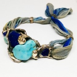 PULSERA ISIS